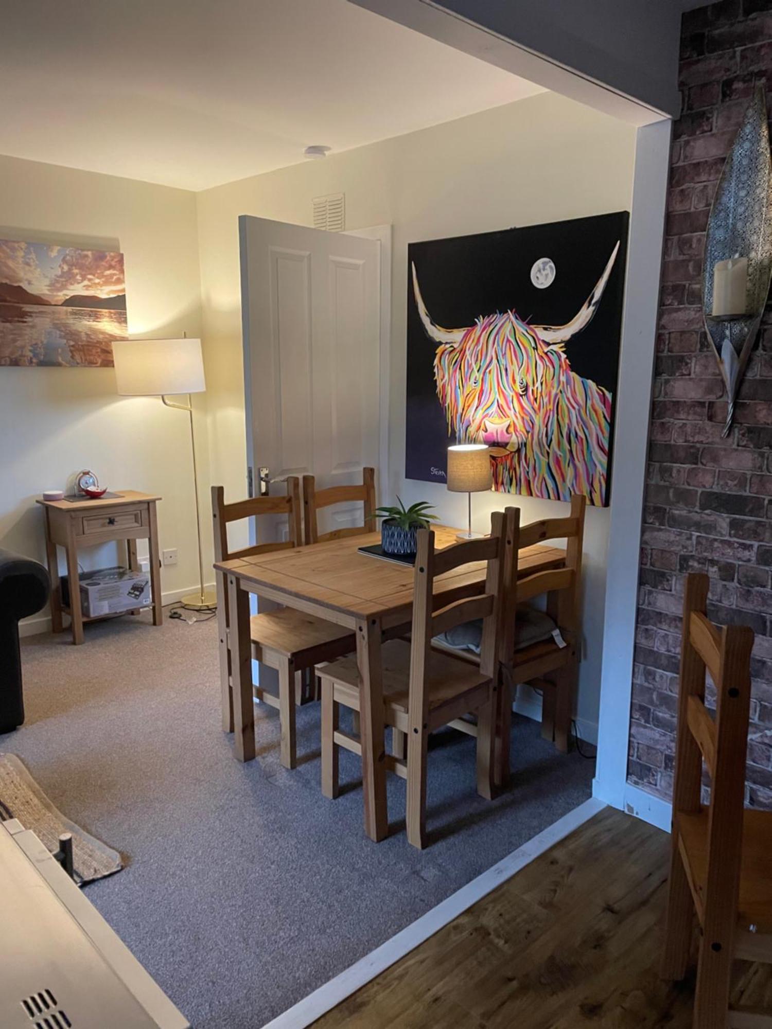 Charleston Apartment Self Catering 5 Min Drive From Town Centre إينفيرنيس المظهر الخارجي الصورة