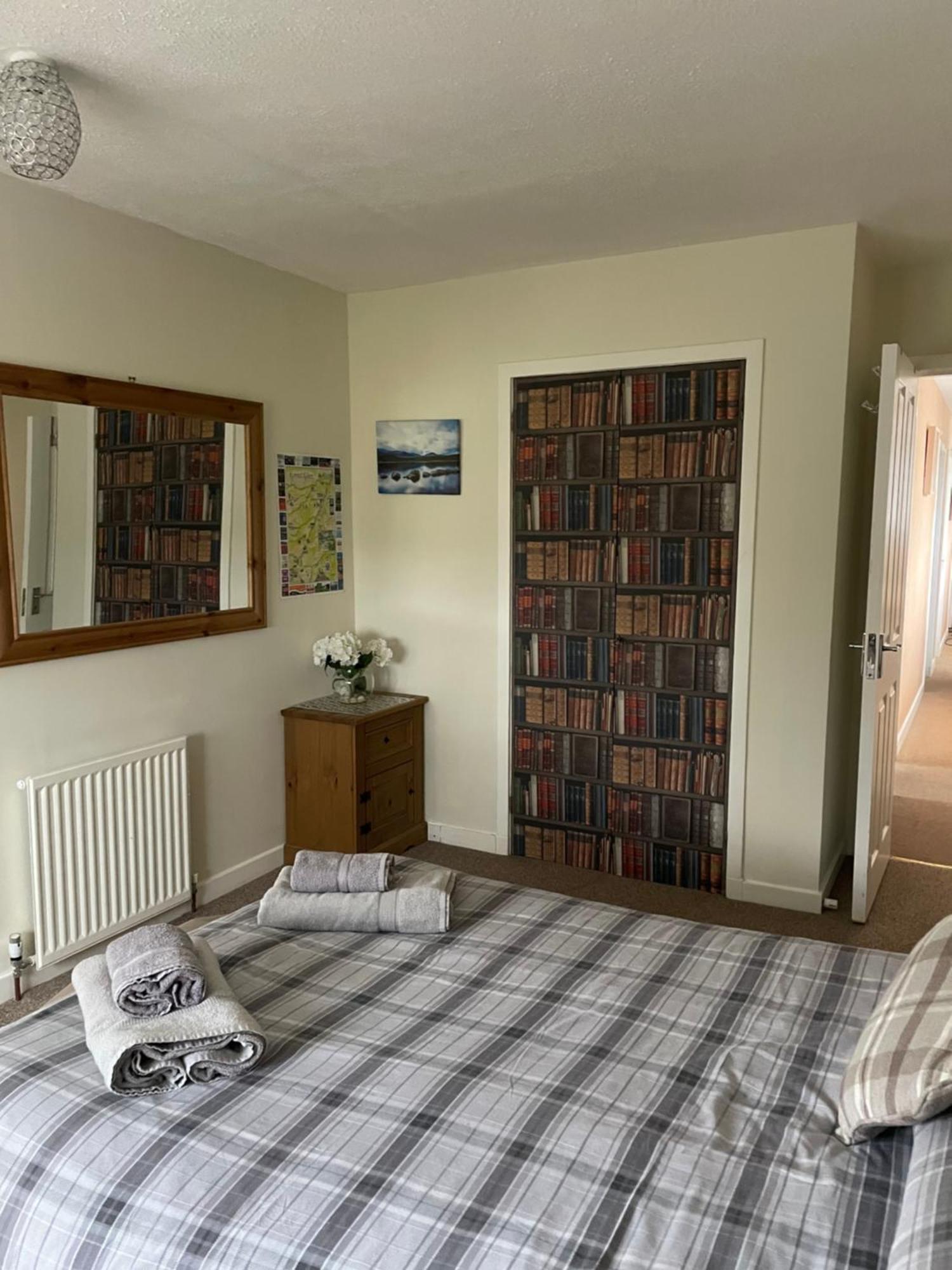 Charleston Apartment Self Catering 5 Min Drive From Town Centre إينفيرنيس المظهر الخارجي الصورة